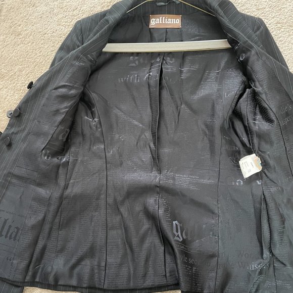 Woman's size 40 black pinstriped John Galliano blazer - Picture 5 of 9